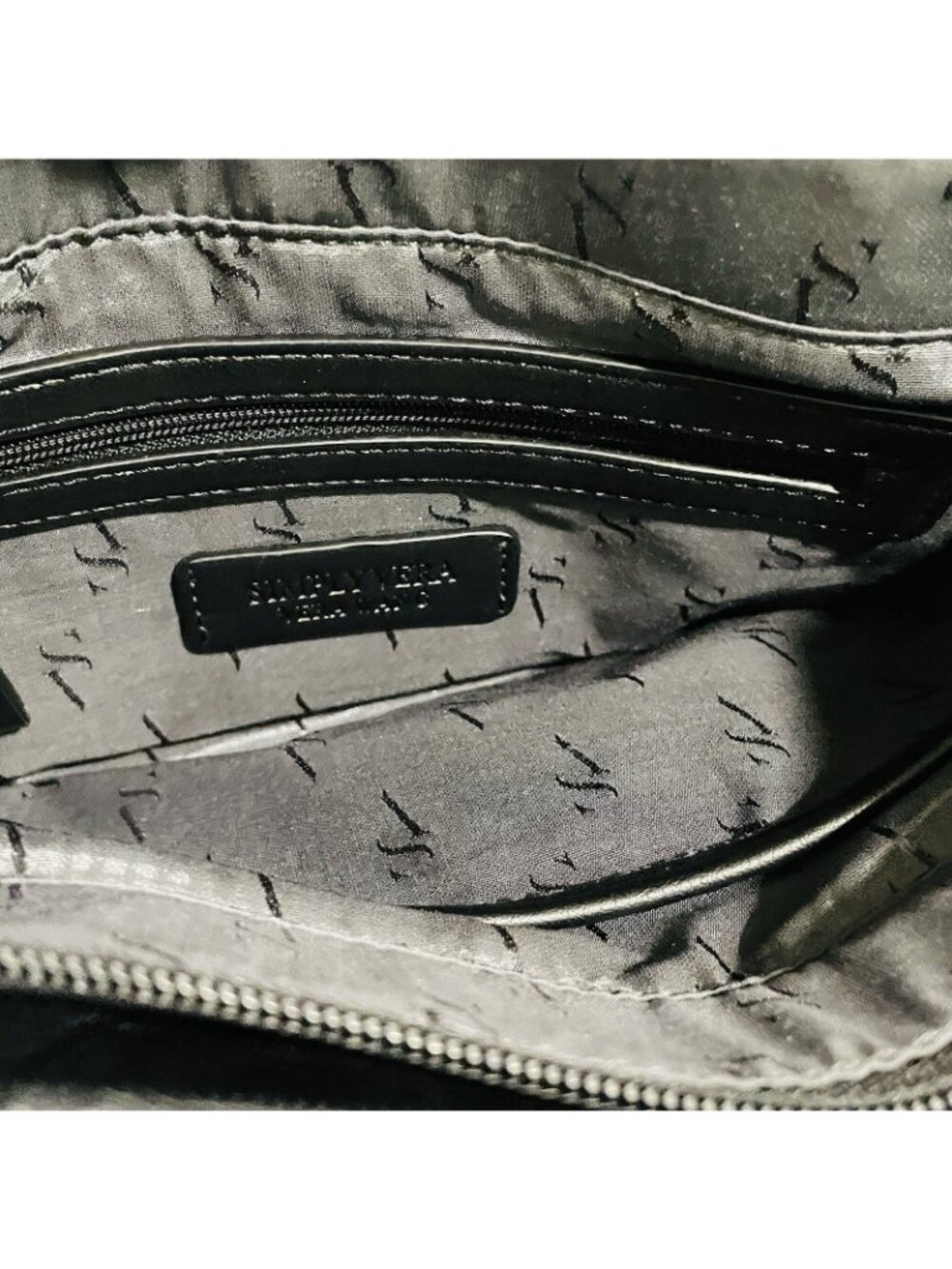 Simply Vera Womens Purse Vera Wang Black PU Leather Multi Pocket Shoulder Bag - Picture 4 of 10
